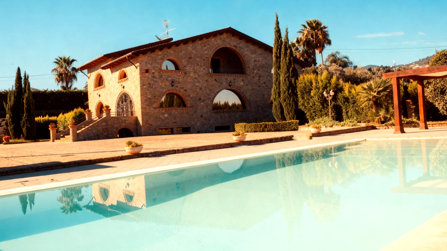 Un posto al sole 2025-12-29T10:33:41.814Z"